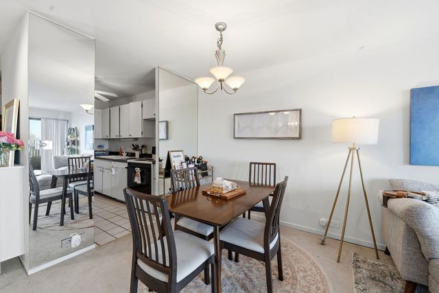 2020 N Lincoln Park W 19C, Chicago, IL 60614