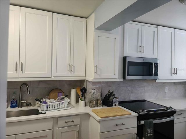 1187 VARNADO ROAD, Groveland, FL 34736