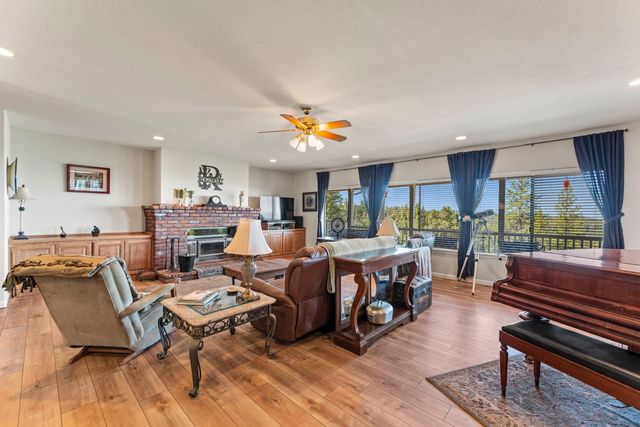 18591 Ponderosa Hills Rd, Volcano, CA 95689