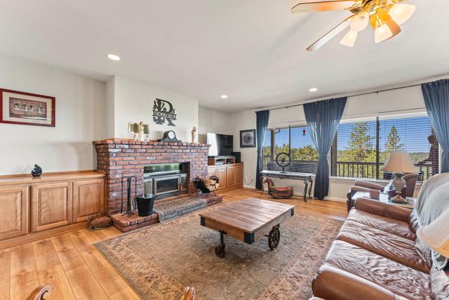 18591 Ponderosa Hills Rd, Volcano, CA 95689