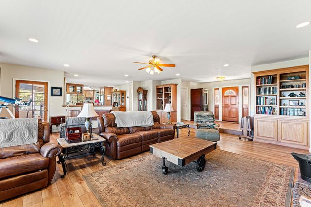 18591 Ponderosa Hills Rd, Volcano, CA 95689