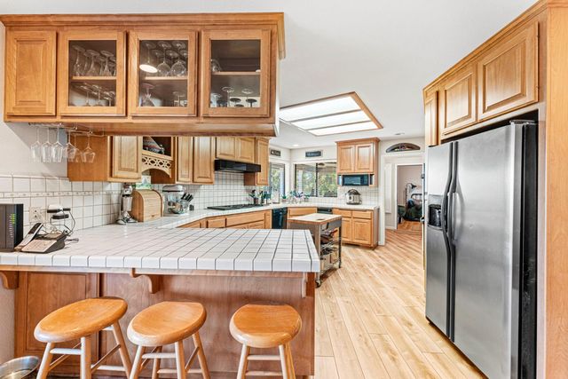 18591 Ponderosa Hills Rd, Volcano, CA 95689