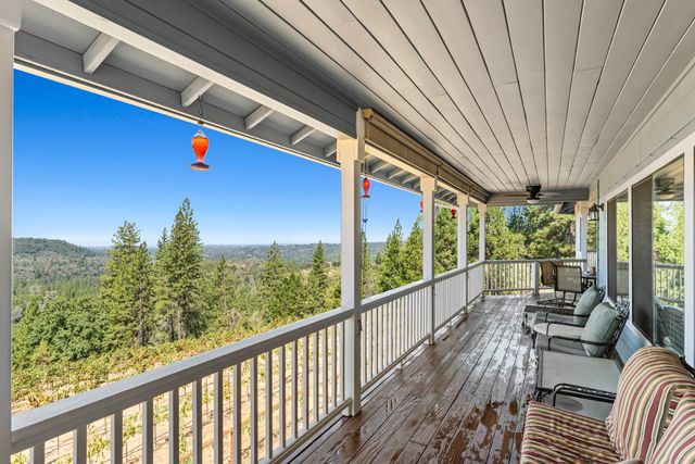 18591 Ponderosa Hills Rd, Volcano, CA 95689