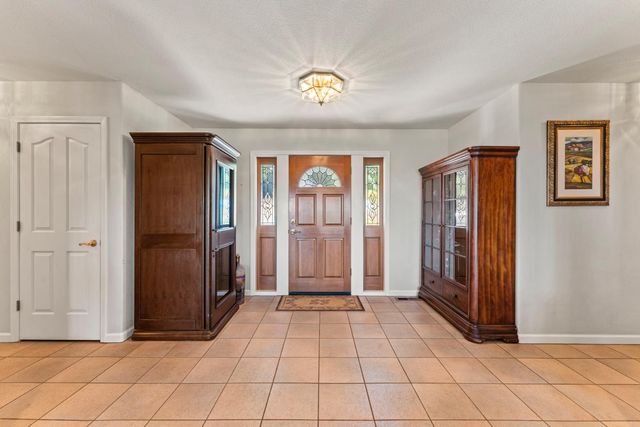 18591 Ponderosa Hills Rd, Volcano, CA 95689