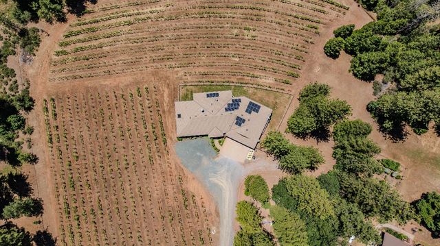 18591 Ponderosa Hills Rd, Volcano, CA 95689