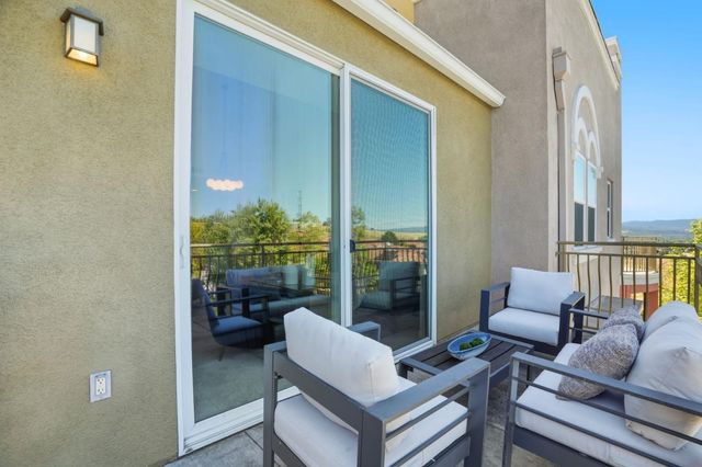 2988 Grassina Street 409, San Jose, CA 95136