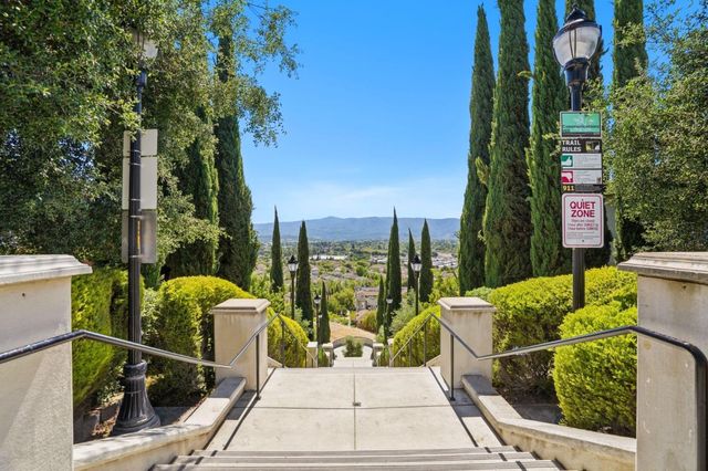 2988 Grassina Street 409, San Jose, CA 95136