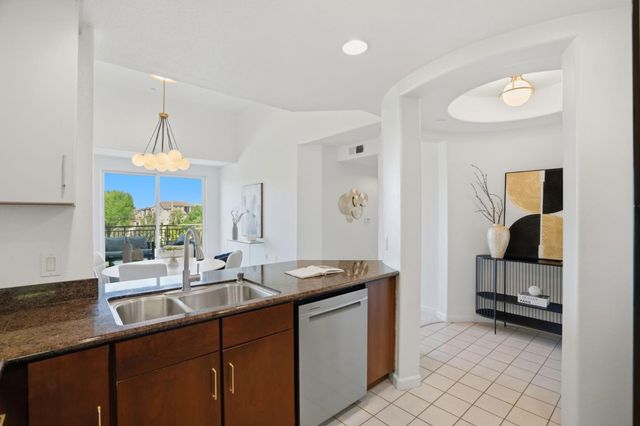 2988 Grassina Street 409, San Jose, CA 95136