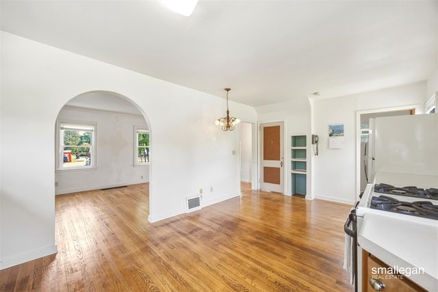 1897 Manning Avenue, Grand Rapids, MI 49534