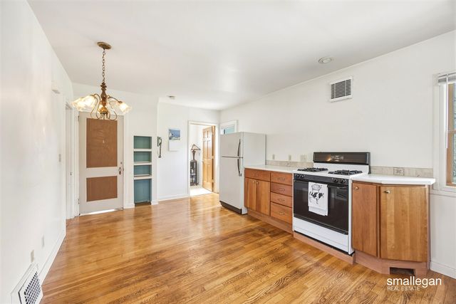 1897 Manning Avenue, Grand Rapids, MI 49534