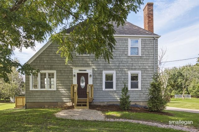 1897 Manning Avenue, Grand Rapids, MI 49534