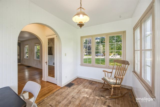 1897 Manning Avenue, Grand Rapids, MI 49534