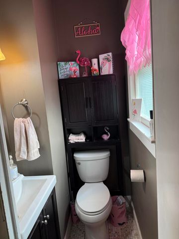 517 W Main Street, Manchester Vlg, MI 48158