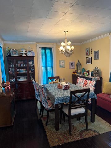 517 W Main Street, Manchester Vlg, MI 48158