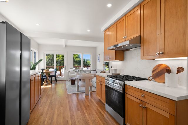 1611 Rose St, Berkeley, CA 94703