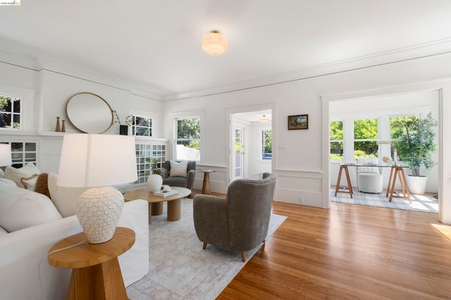 1611 Rose St, Berkeley, CA 94703