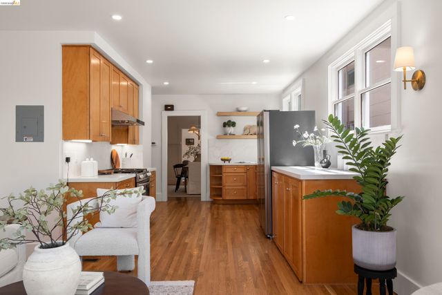 1611 Rose St, Berkeley, CA 94703