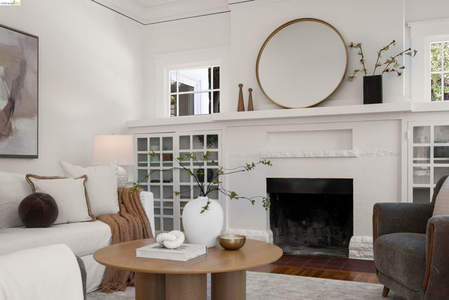 1611 Rose St, Berkeley, CA 94703