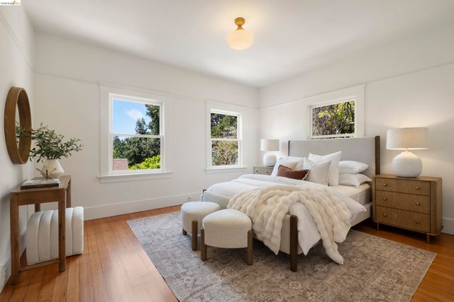 1611 Rose St, Berkeley, CA 94703
