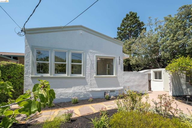 1611 Rose St, Berkeley, CA 94703