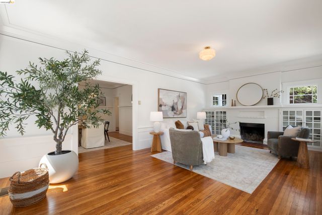 1611 Rose St, Berkeley, CA 94703