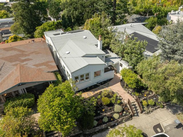 1611 Rose St, Berkeley, CA 94703