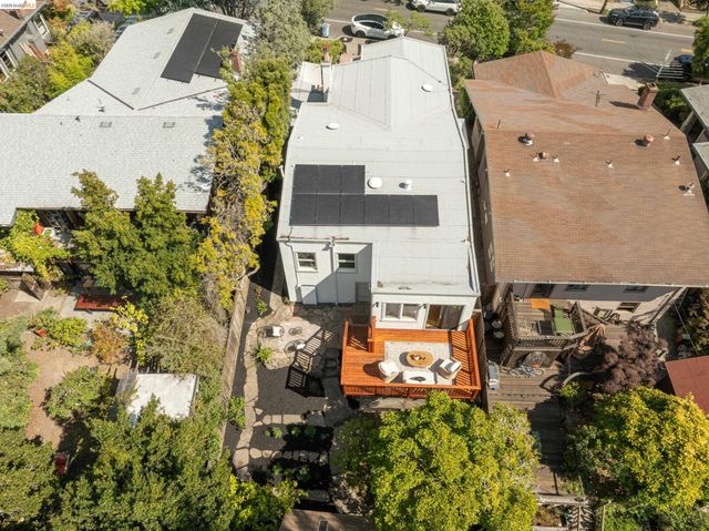 1611 Rose St, Berkeley, CA 94703