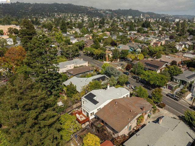 1611 Rose St, Berkeley, CA 94703