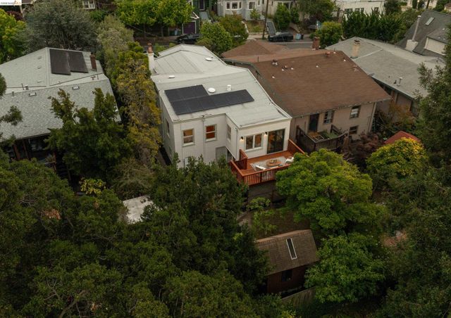 1611 Rose St, Berkeley, CA 94703