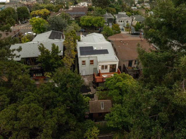 1611 Rose St, Berkeley, CA 94703