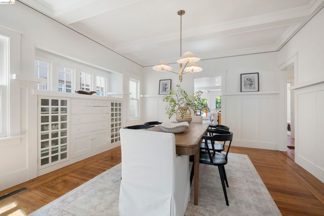 1611 Rose St, Berkeley, CA 94703