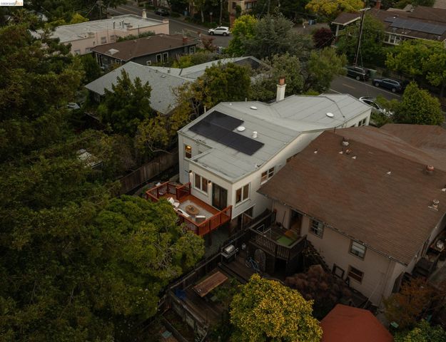 1611 Rose St, Berkeley, CA 94703