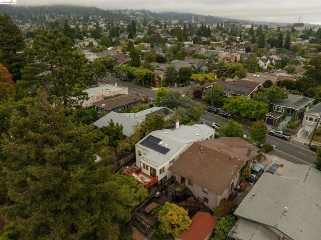 1611 Rose St, Berkeley, CA 94703