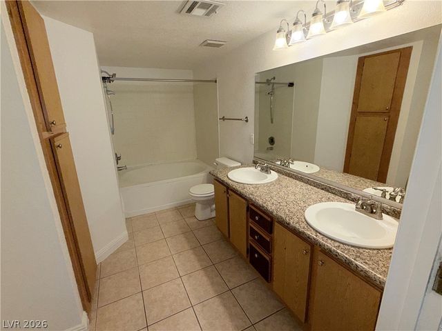 5055 West Hacienda Avenue 1146, Las Vegas, NV 89118