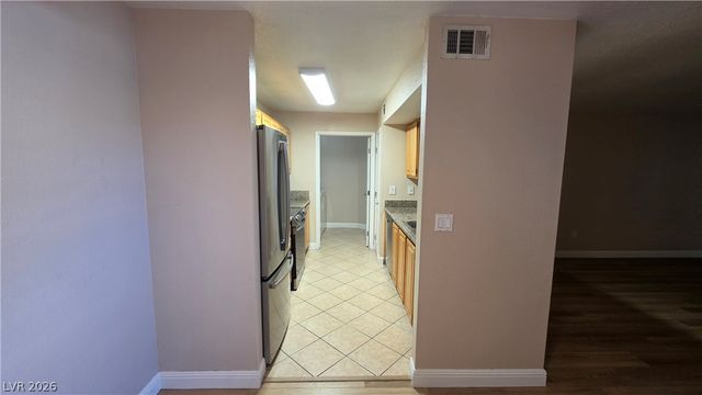 5055 West Hacienda Avenue 1146, Las Vegas, NV 89118