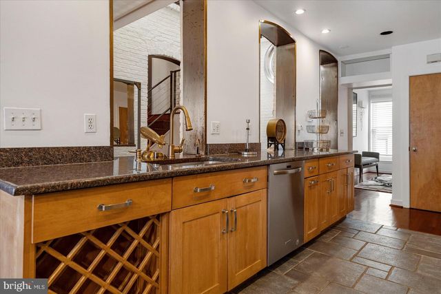 2125 CAMBRIDGE, Baltimore, MD 21231