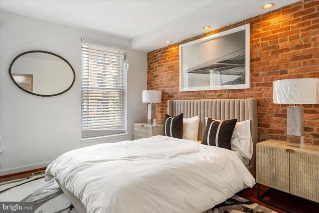 2125 CAMBRIDGE, Baltimore, MD 21231