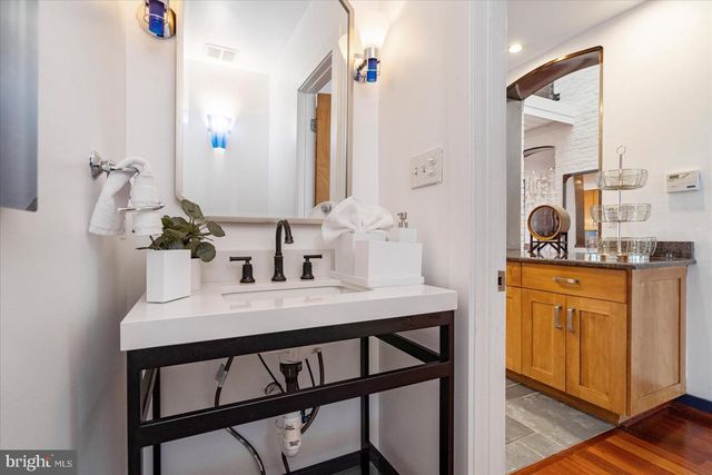 2125 CAMBRIDGE, Baltimore, MD 21231