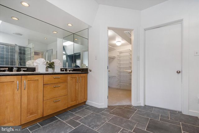 2125 CAMBRIDGE, Baltimore, MD 21231