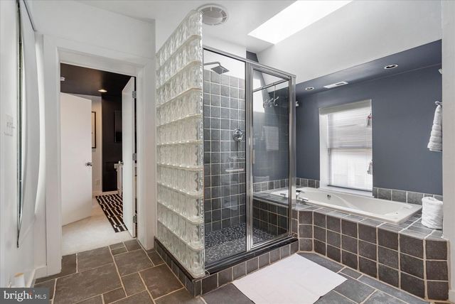 2125 CAMBRIDGE, Baltimore, MD 21231