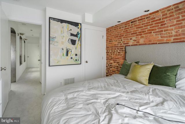 2125 CAMBRIDGE, Baltimore, MD 21231