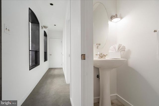 2125 CAMBRIDGE, Baltimore, MD 21231