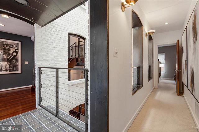 2125 CAMBRIDGE, Baltimore, MD 21231