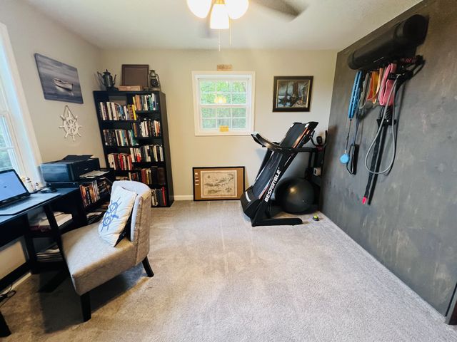 318 Molino Rd, Fayetteville, TN 37334