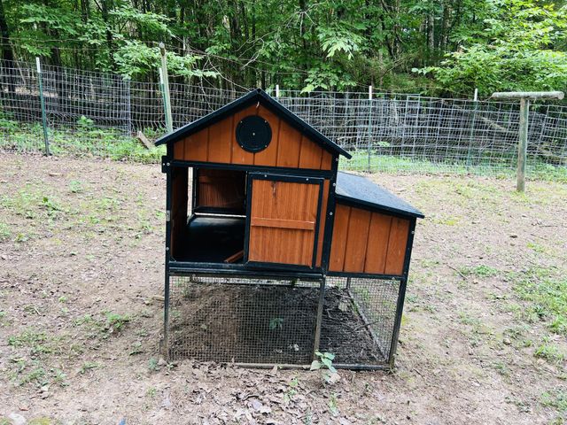 318 Molino Rd, Fayetteville, TN 37334