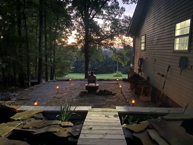 318 Molino Rd, Fayetteville, TN 37334