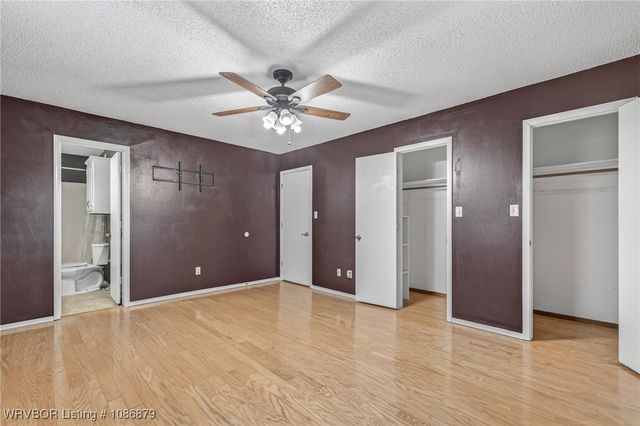 107 Oak Street, Arkoma, OK 74901