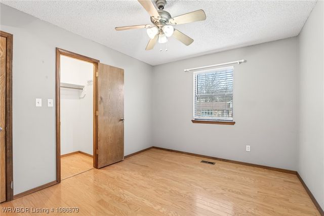 107 Oak Street, Arkoma, OK 74901