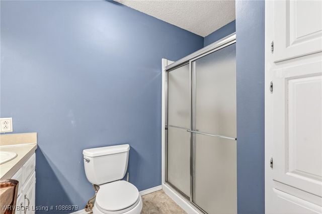 107 Oak Street, Arkoma, OK 74901