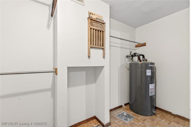 107 Oak Street, Arkoma, OK 74901